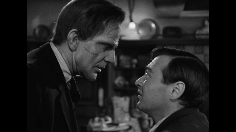 Screen capture from Arsenic and Old Lace
