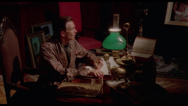 Screen capture from Edge of Sanity