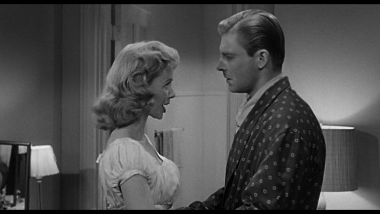 Screen capture from The Incredible Shrinking Man