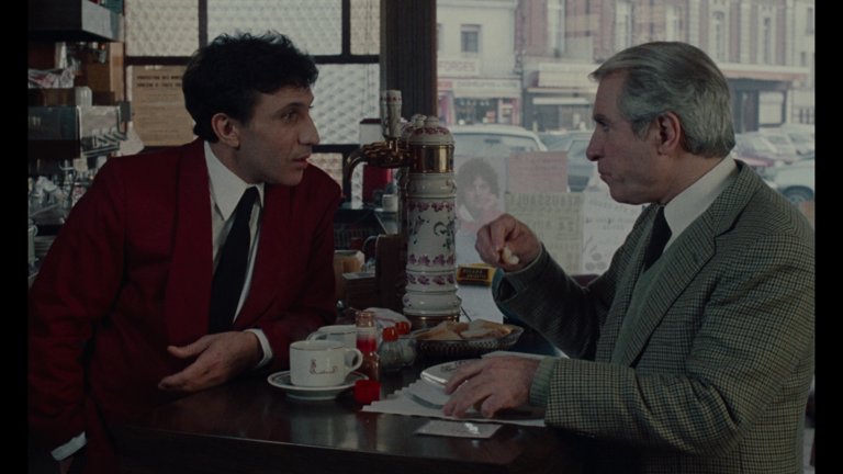 Screen capture from Cop Au Vin (Poulet au vinaigre)