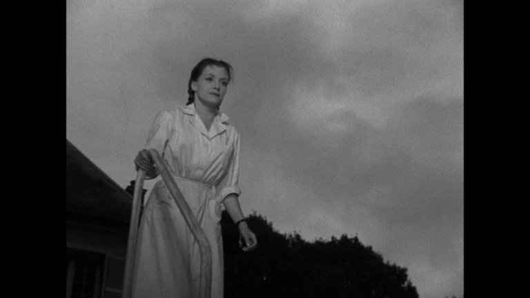 Screen capture from Diabolique