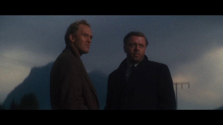 Screen capture from The Great Escape