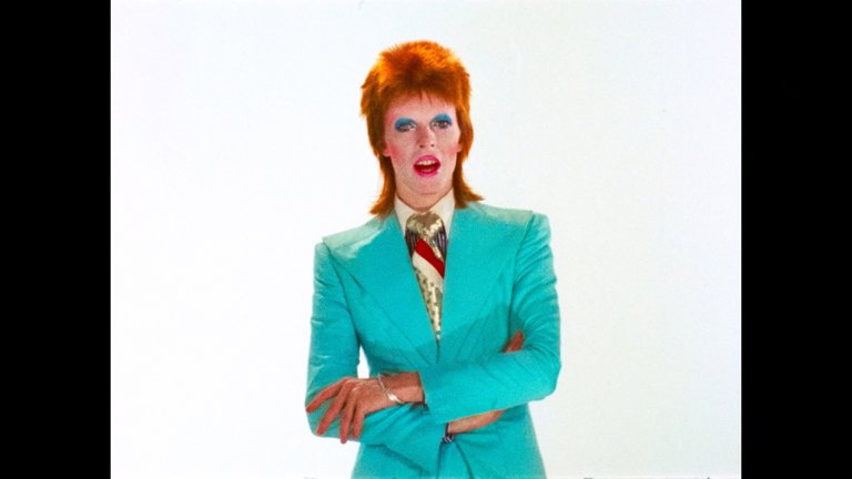 Screen capture from Moonage Daydream