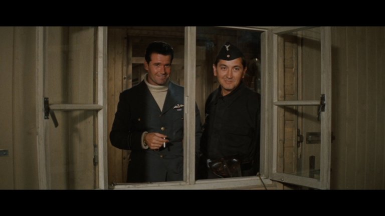 Screen capture from The Great Escape