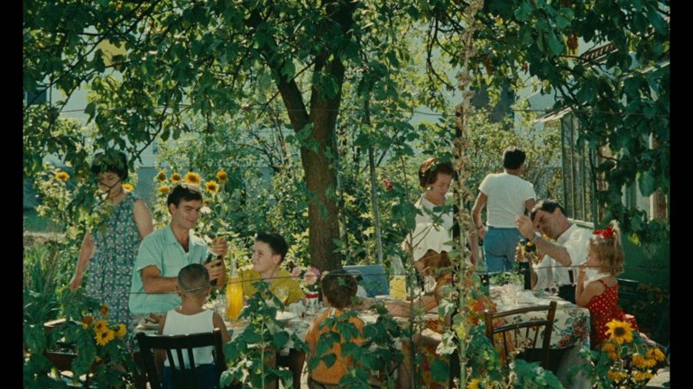 Screen capture from The Complete Films of Agnès Varda