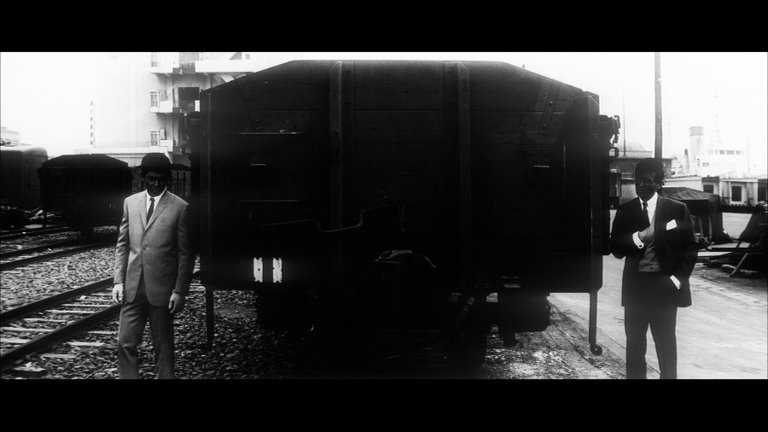Screen capture from Tokyo Drifter