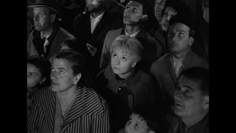 Screen capture from La strada