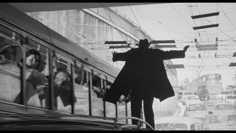 Screen capture from Essential Fellini
