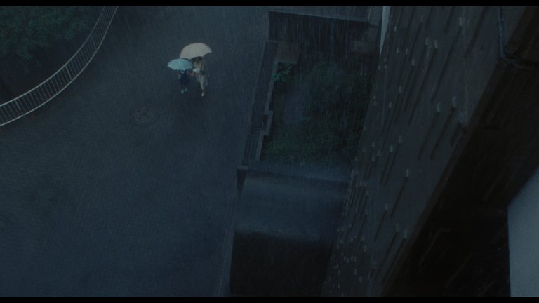 Screen capture from Dark Water