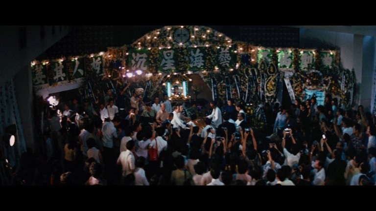 Screen capture from Bruce Lee: His Greatest Hits
