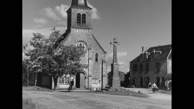 Screen capture from Jour de fête