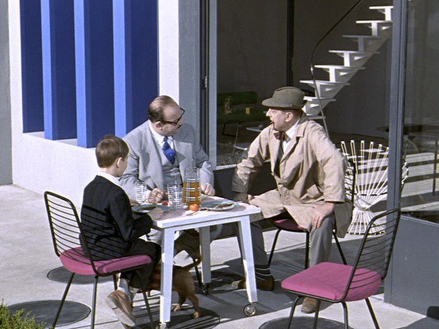 Screen capture from Mon oncle