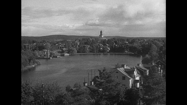 Screen capture from Ingmar Bergman Volume One
