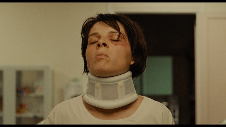 Screen capture from Three Colors: Blue
