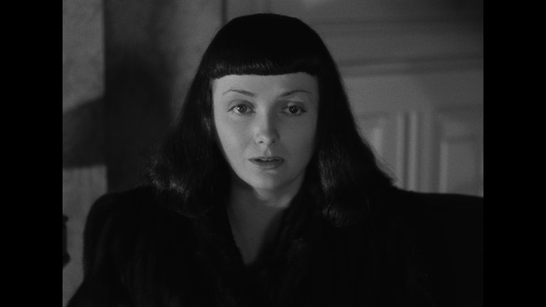Screen capture from I Walked with a Zombie / The Seventh Victim: Produced by Val Lewton