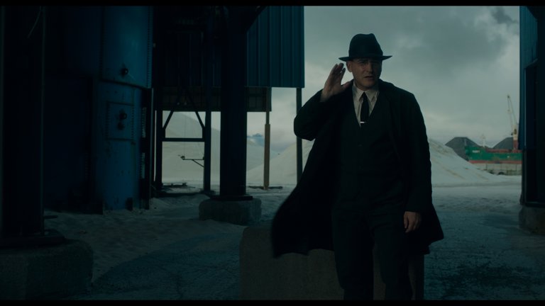 Screen capture from The Shape of Water
