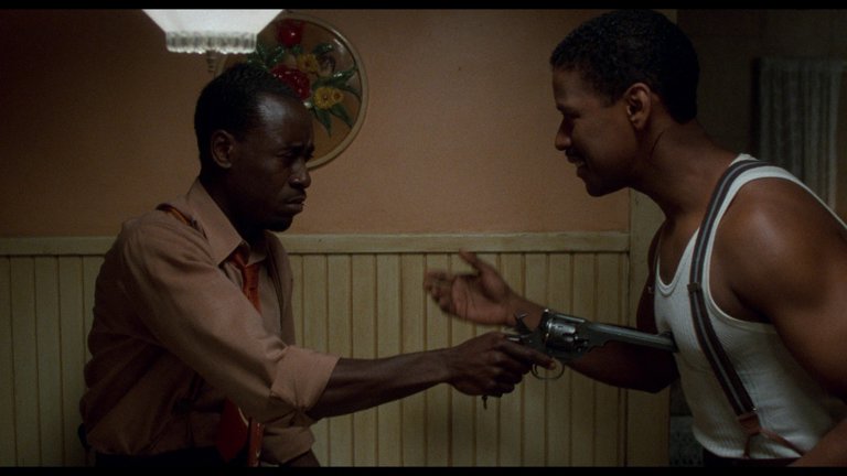 Screen capture from Devil in a Blue Dress
