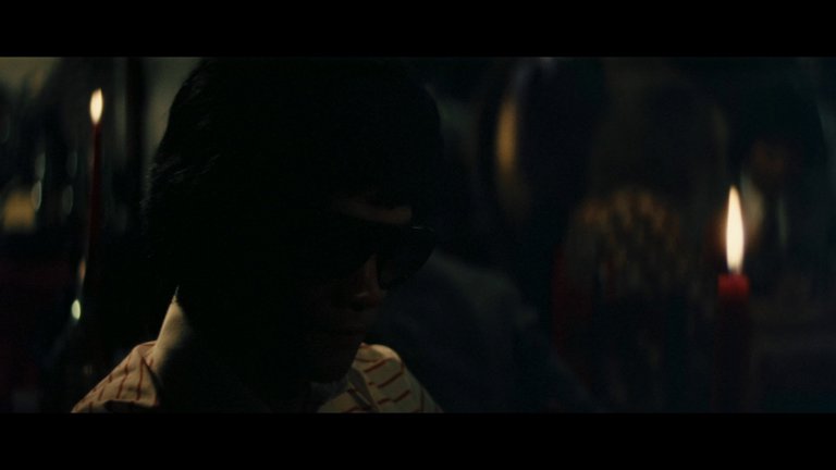 Screen capture from Bruce Lee: His Greatest Hits