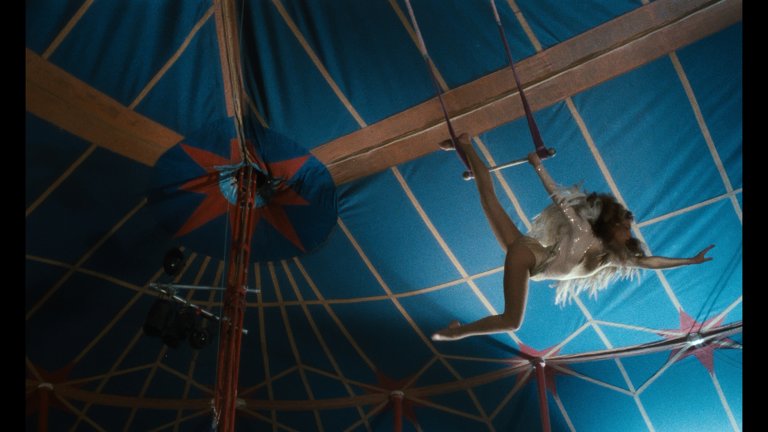 Screen capture from Wings of Desire