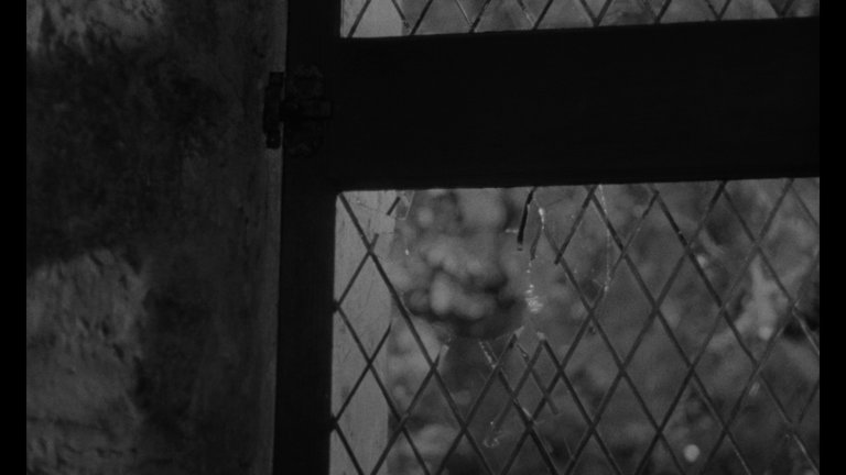 Screen capture from The Trial of Joan of Arc