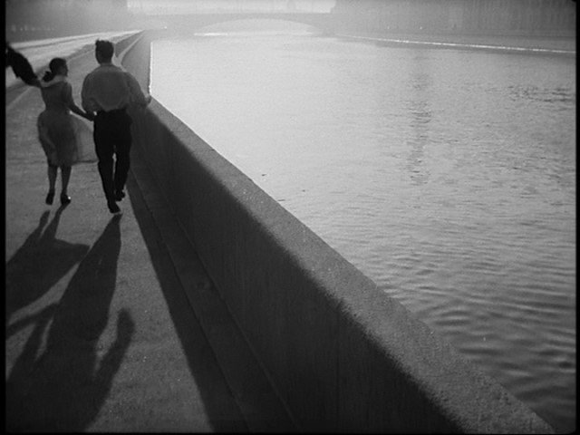 Screen capture from The Cranes Are Flying