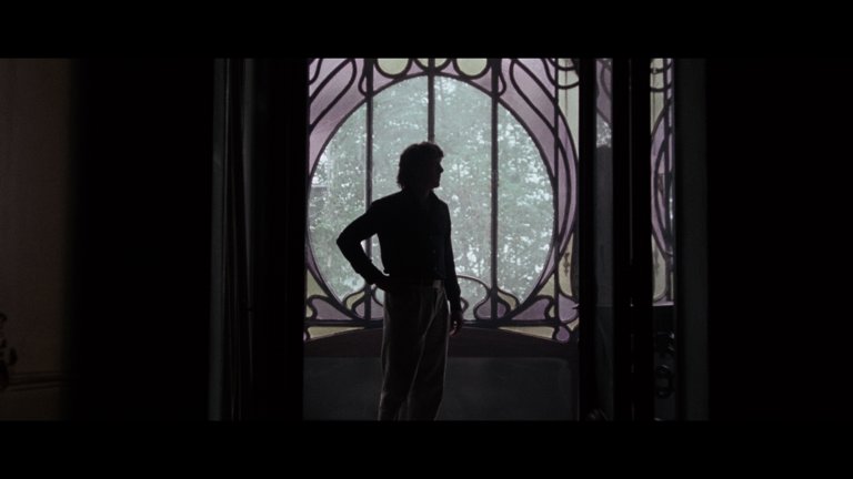 Screen capture from Deep Red