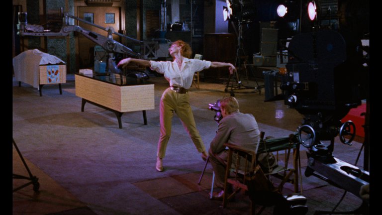 Screen capture from Peeping Tom