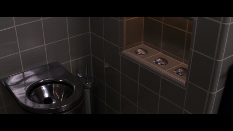 Screen capture from Demolition Man