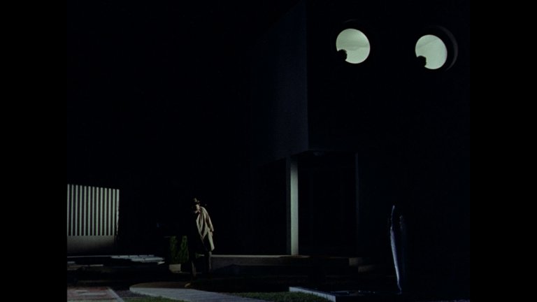 Screen capture from The Complete Jacques Tati