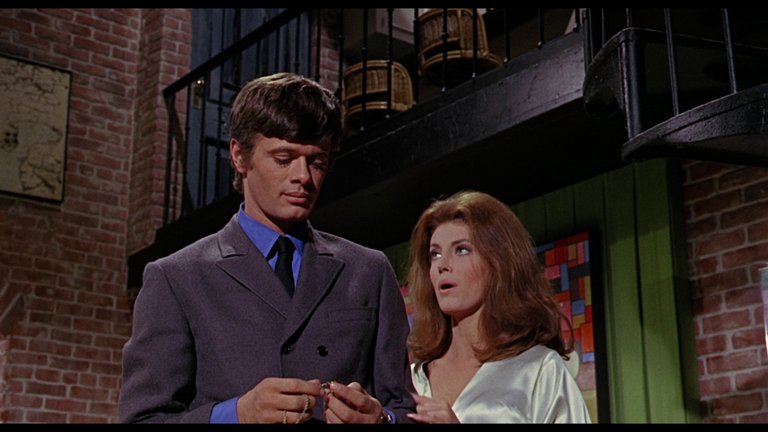 Screen capture from Eye of the Cat