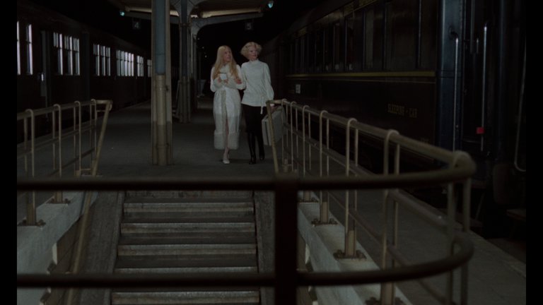 Screen capture from Daughters of Darkness