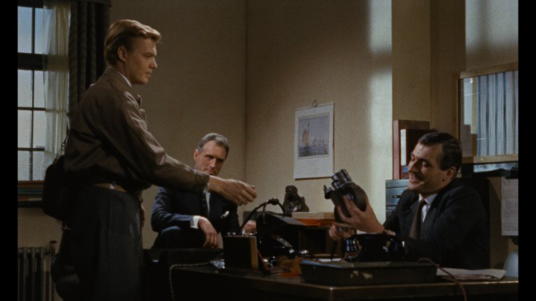 Screen capture from Peeping Tom