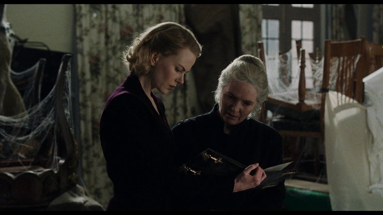 Screen capture from The Others