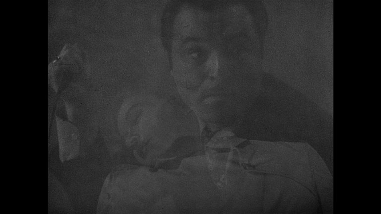 Screen capture from Escape in the Fog