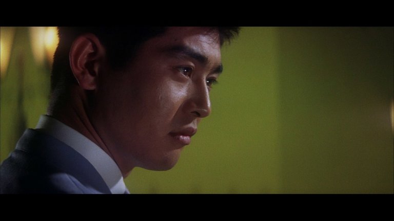 Screen capture from Tokyo Drifter