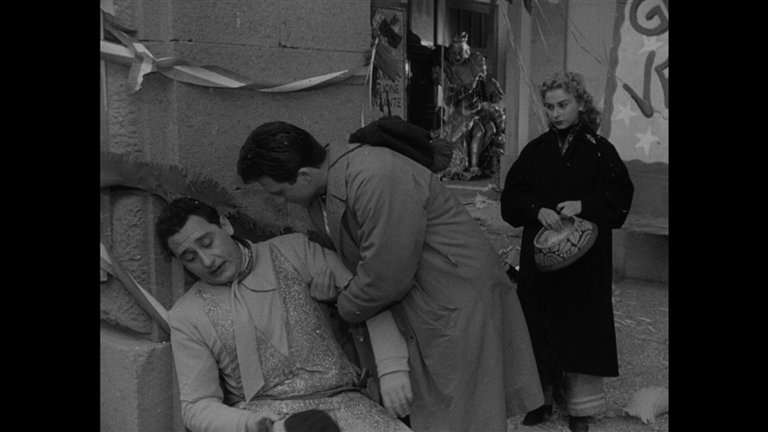 Screen capture from Essential Fellini