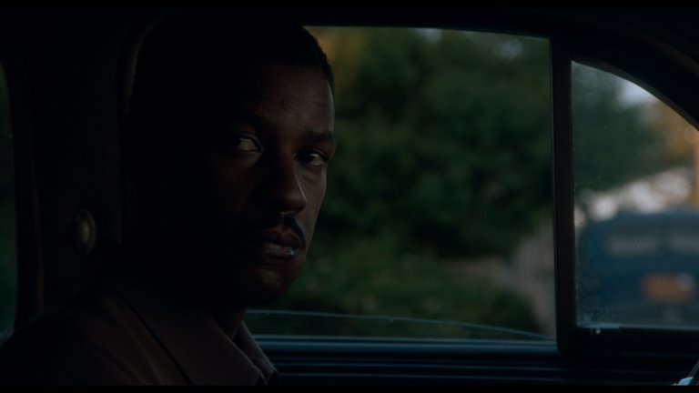Screen capture from Devil in a Blue Dress