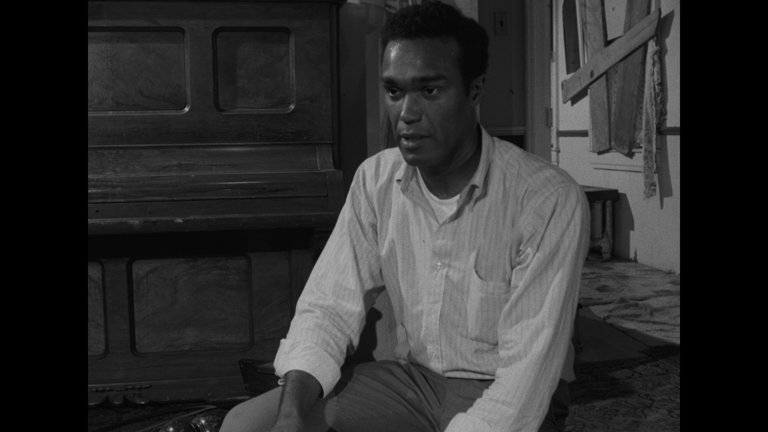 Screen capture from Night of the Living Dead