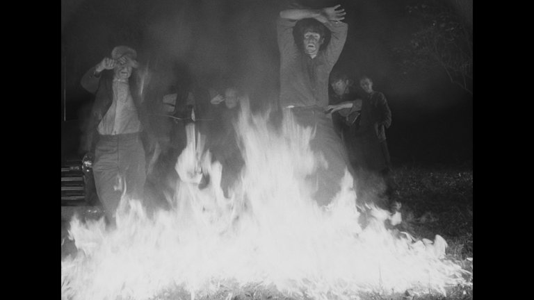 Screen capture from Night of the Living Dead