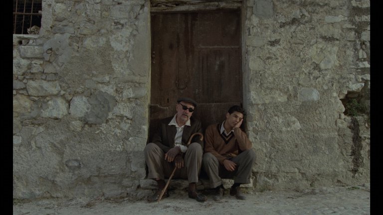 Screen capture from Cinema Paradiso