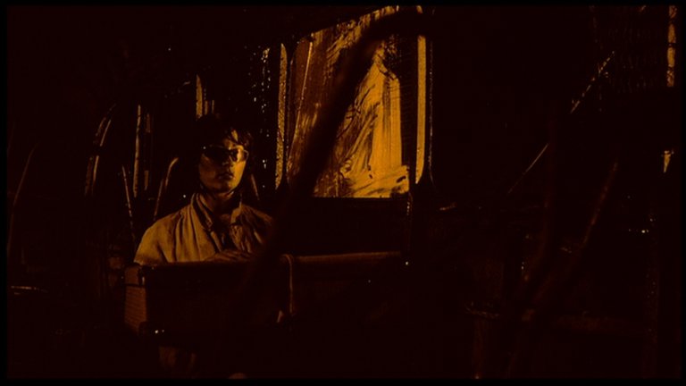 Screen capture from The Element of Crime