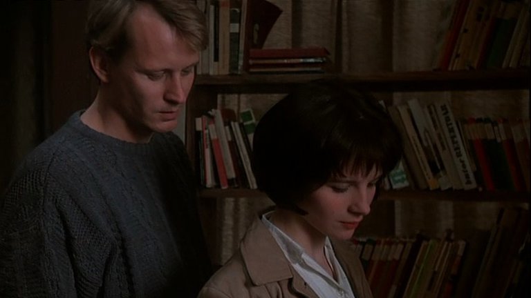 Screen capture from The Unbearable Lightness of Being