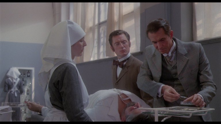 Screen capture from Edge of Sanity