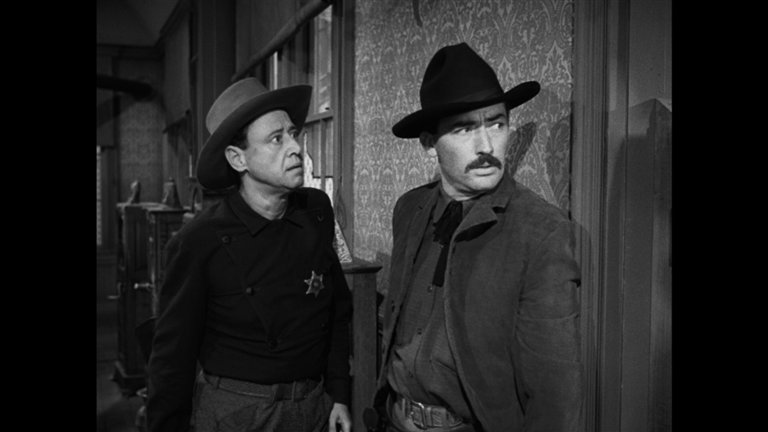Screen capture from The Gunfighter