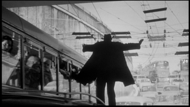 Screen capture from 8½