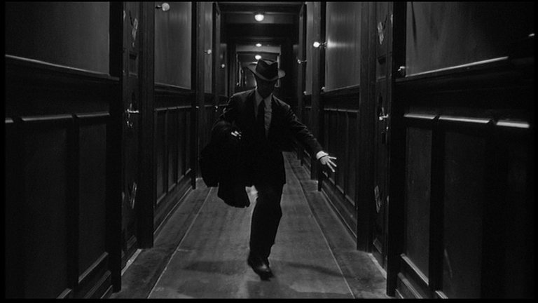Screen capture from 8½