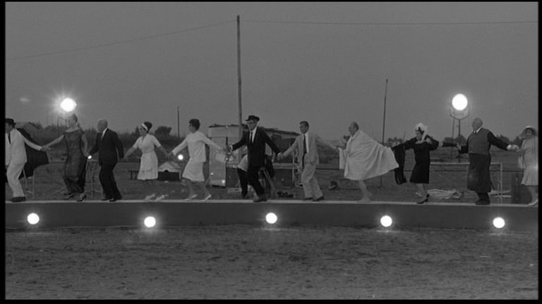 Screen capture from 8½