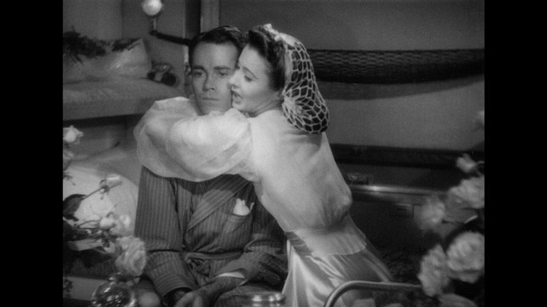 Screen capture from The Lady Eve