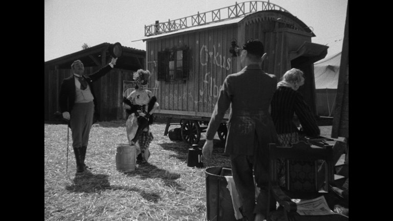 Screen capture from Sawdust and Tinsel