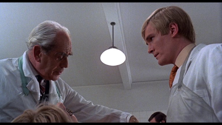 Screen capture from Scream and Scream Again